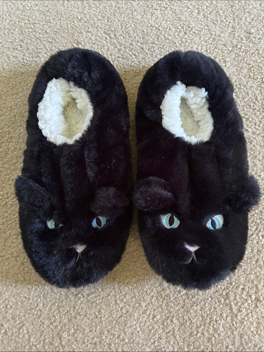 Black Cat Plush Indoor Slippers with Cozy Lining sz 8/8.5